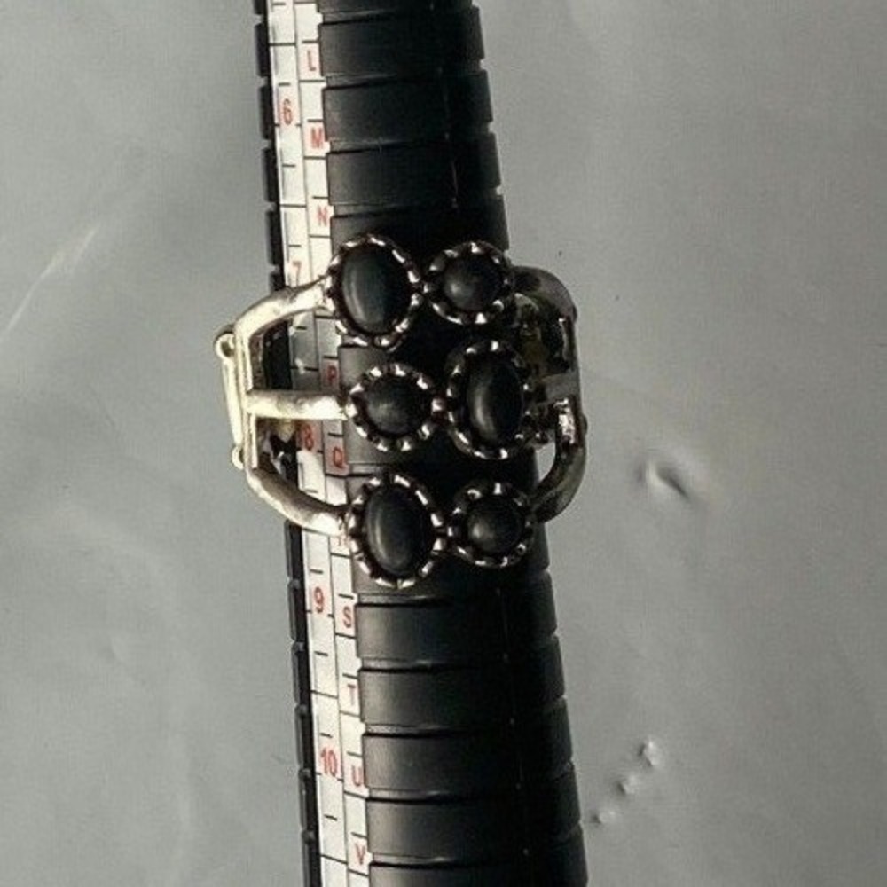 Womens Silver Tone Black Stone Cocktail Ring Size 8